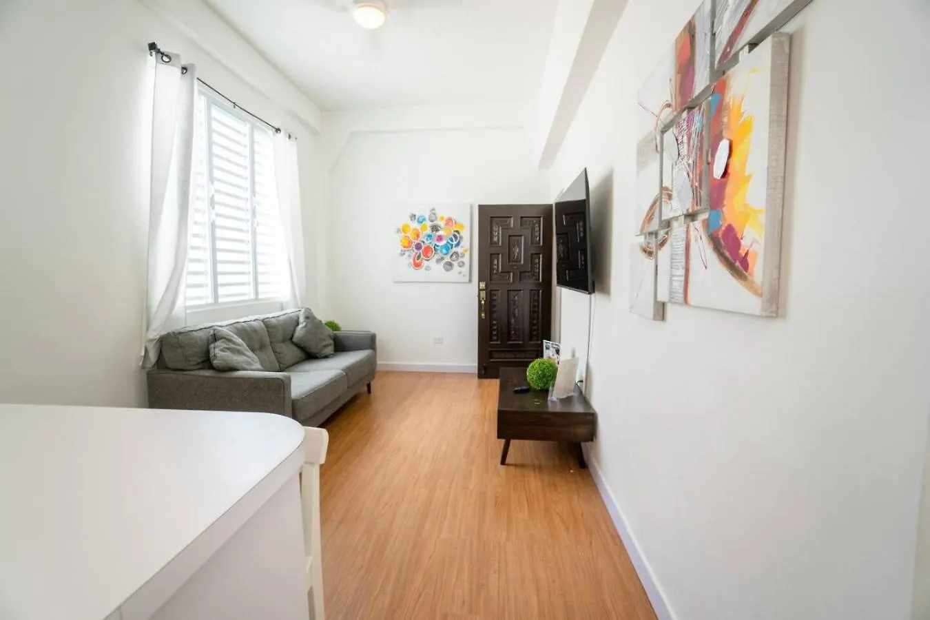 Modern 2-Br Apt. In Historic Old Σαν Χουάν