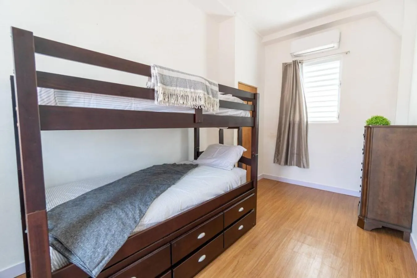 Modern 2-Br Apt. In Historic Old Σαν Χουάν Διαμέρισμα