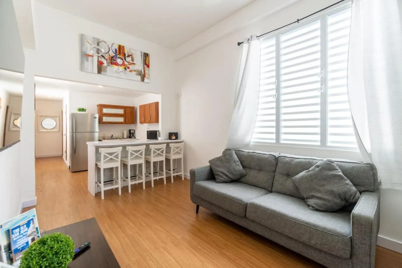 Modern 2-Br Apt. In Historic Old Σαν Χουάν
